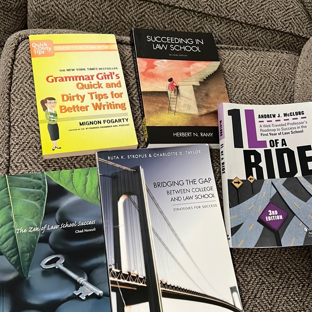 5 Books to Help Law School Transition